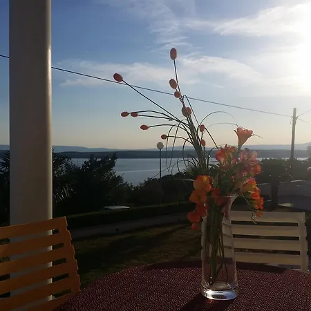 Apartman Lucas *